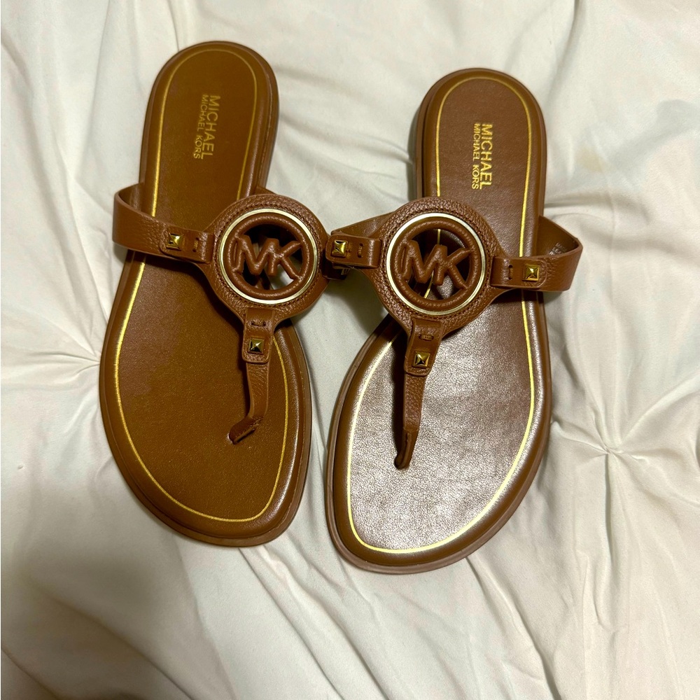 Brand New Micheal Kors Slides Size 7
